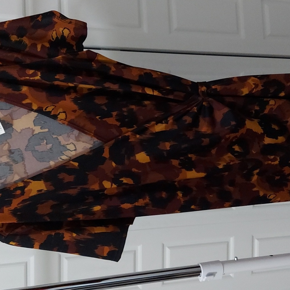 Dress that ties